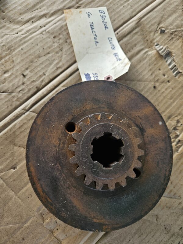 B3020R 50 CLUTCH DRIVER
