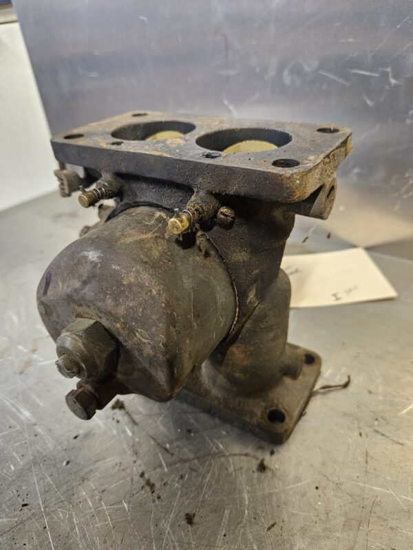 DLTX 82 70 GAS DUPLEX CARB TAKEOFF - Image 4