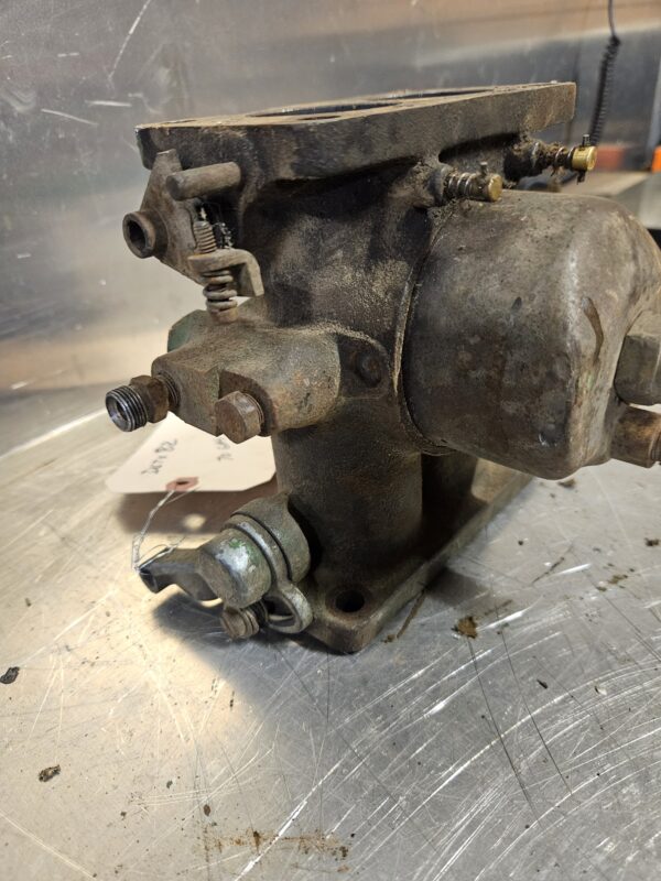 DLTX 82 70 GAS DUPLEX CARB TAKEOFF - Image 5