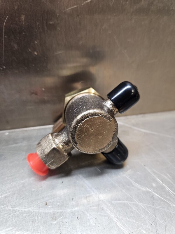 NO LEAK 3 WAY VALVE - Image 2