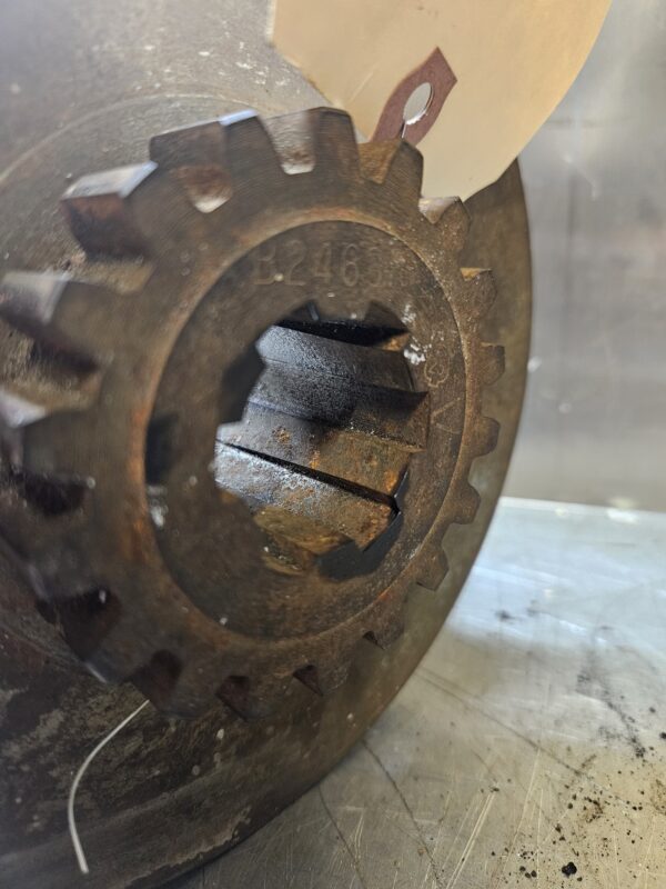 NOS B2463R B CLUTCH DRIVER - Image 4