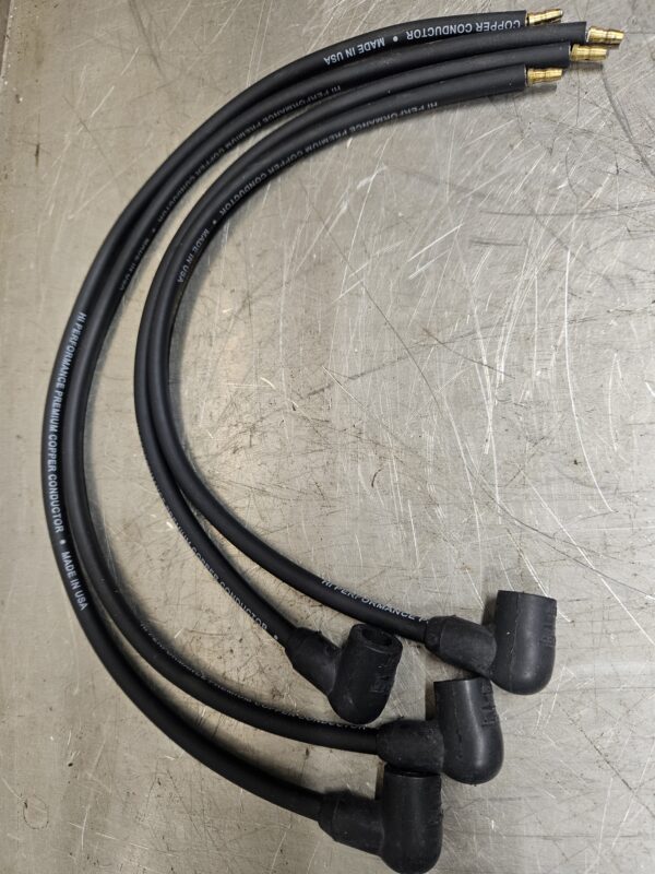 V4 PONY MOTOR PLUG WIRE SET