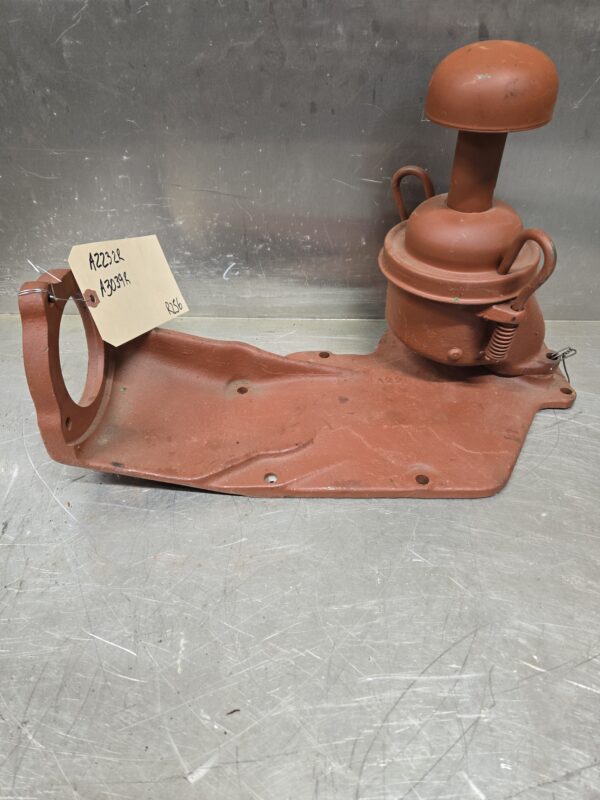 AA2232R A3039R A STARTER BRACKET