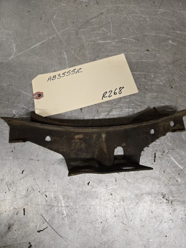 AB3555R B REAR TANK SUPPORT