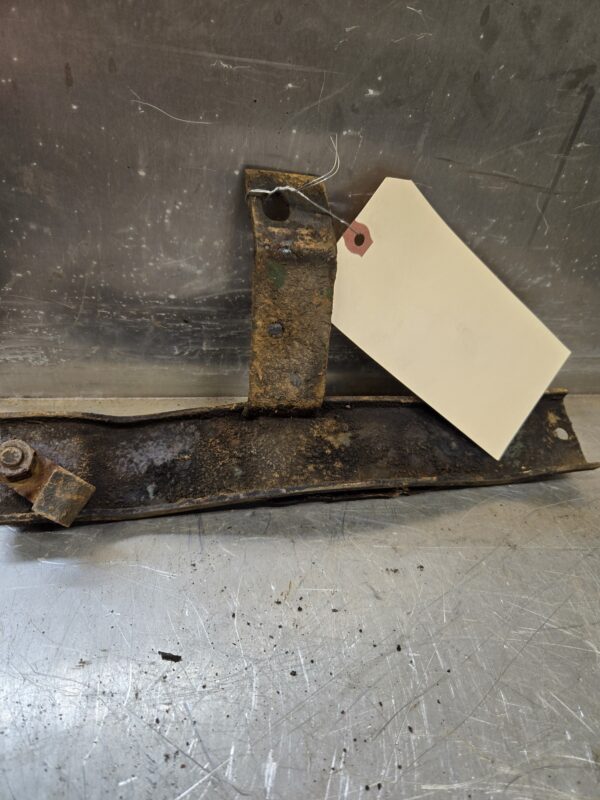 AA5059R 60 620 REAR TANK SUPPORT - Image 2