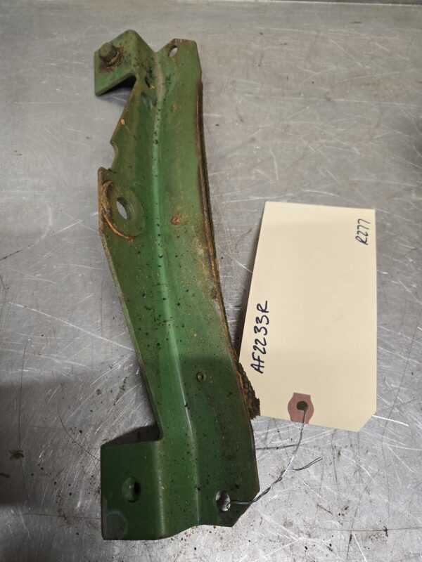 AF2233R 720 730 REAR TANK SUPPORT - Image 2