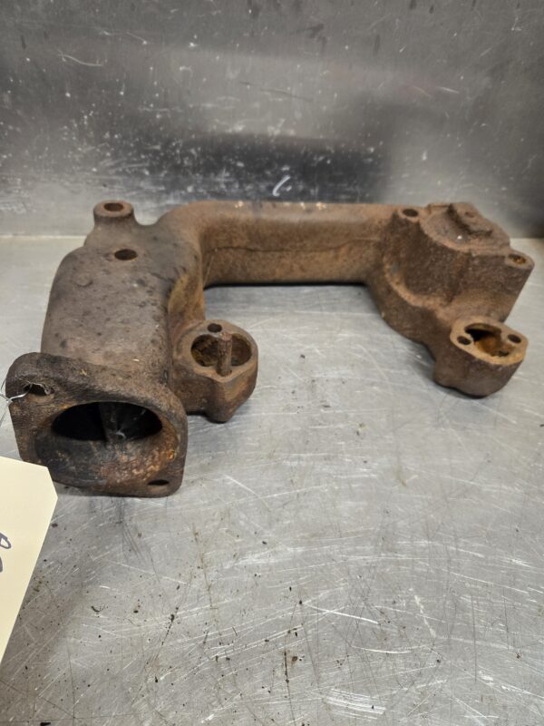 AR5751R 60 620 630 EXHAUST MANIFOLD
