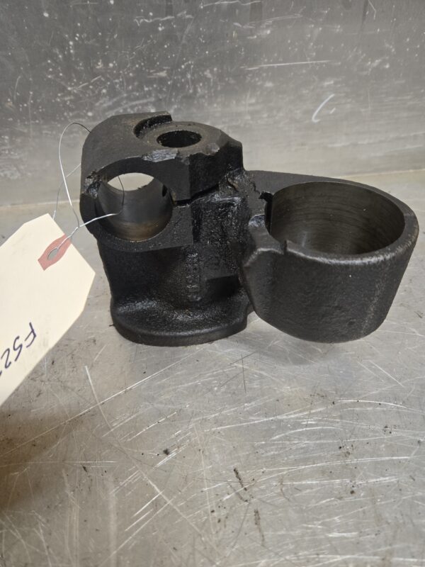 RH G ROCKER STAND F528R